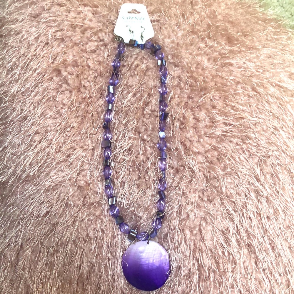 Seashell necklace set